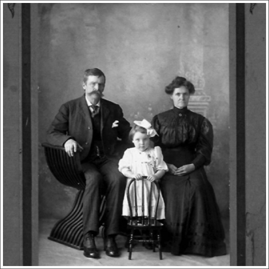 Samuel Knowles Harper and his wife Lillian Easton and their granddaughter Doris White. They lived in Lanark, Ontario